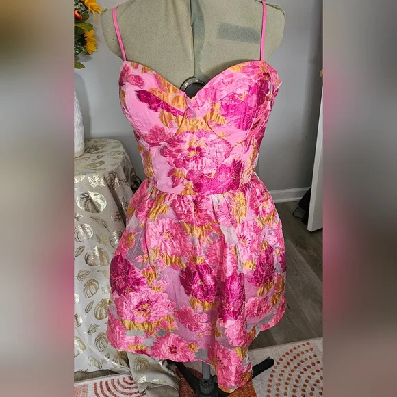 ShowPo Brailey Sweetheart Bustier Mini Dress in Pink Jacquard Sz 16 - Picture 2 of 14